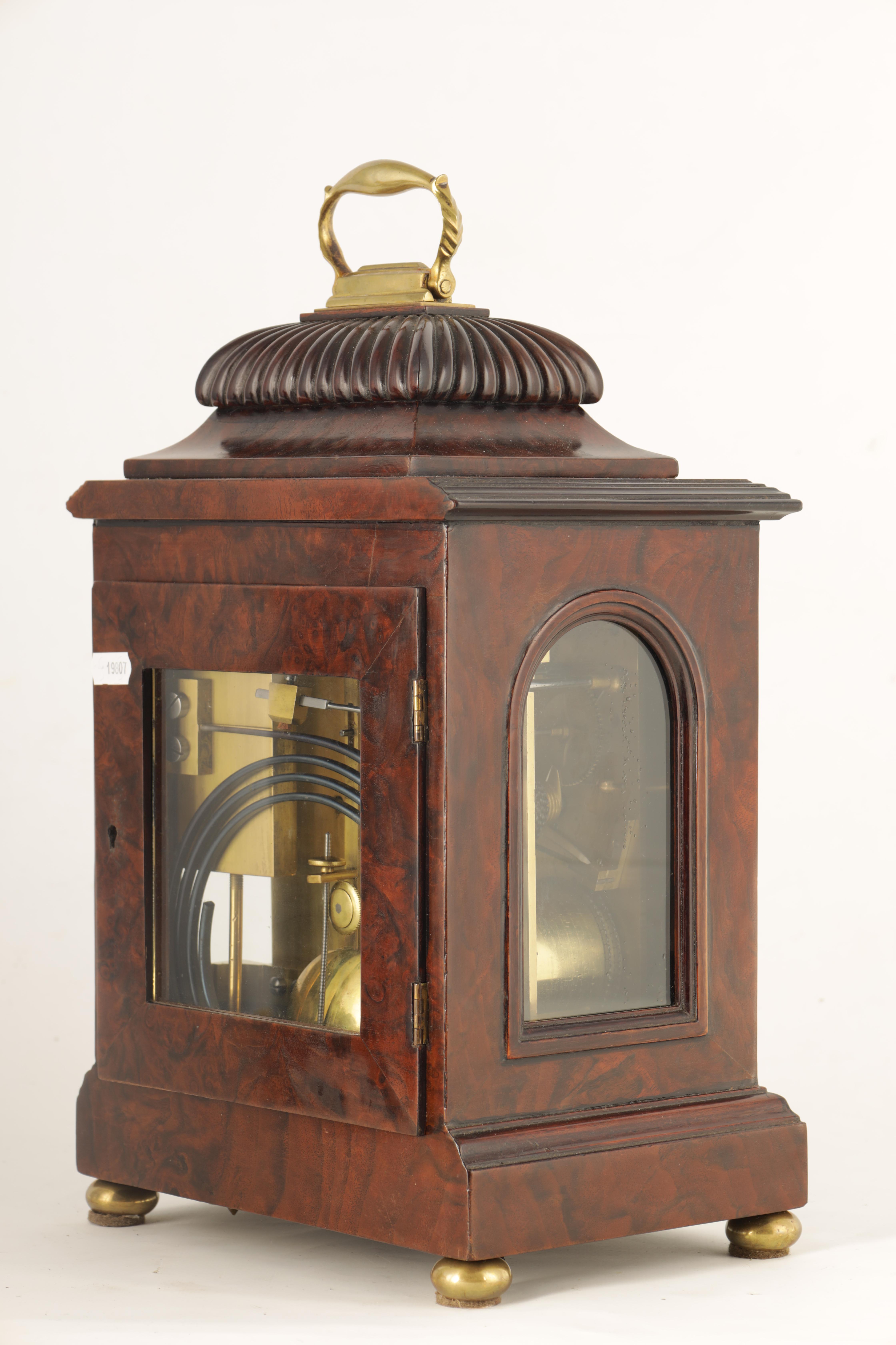 W. PAYNE & CO. LONDON AN EARLY 20TH CENTURY BURR WALNUT DOUBLE FUSEE BRACKET CLOCK WITH BRACKET - Image 11 of 13