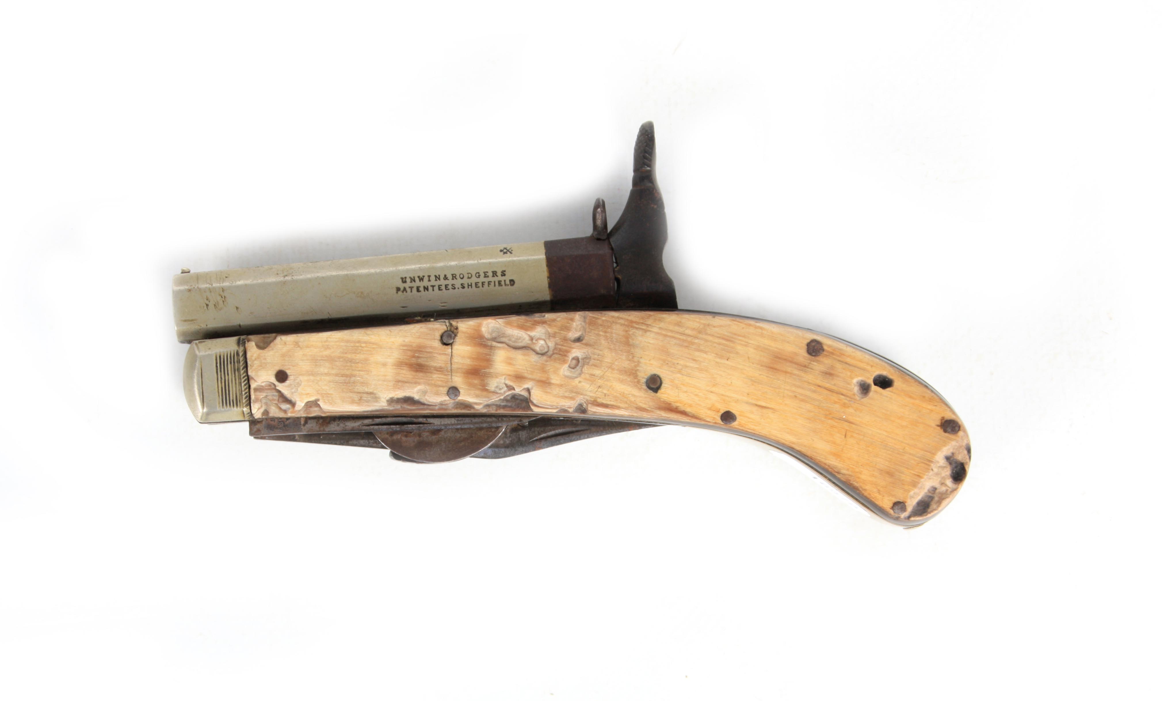 UNWIN & RODGERS, SHEFFIELD. A MID 19TH CENTURY PERCUSSION TWIN-BLADED KNIFE-PISTOL with signed