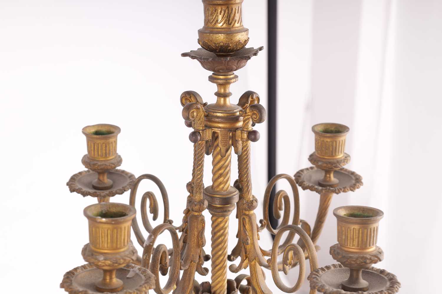 A PAIR OF 19TH CENTURY ORMOLU AND PATINATED BRONZE FIGURAL CANDELABRA - Image 5 of 10