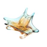A 1960S AMBER AND PALE BLUE SHADED CLEAR SHALLOW GLASS DISH