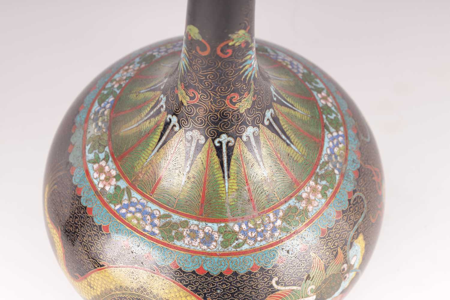A 20TH CENTURY CHINESE CLOISONNE VASE - Image 6 of 7