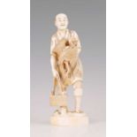 A 19TH CENTURY JAPANESE MEIJI PERIOD TOKYO SCHOOL CARVED IVORY OKIMONO