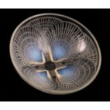 A RENE LALIQUE OPALESCENT GLASS COQUILLES PATTERN BOWL