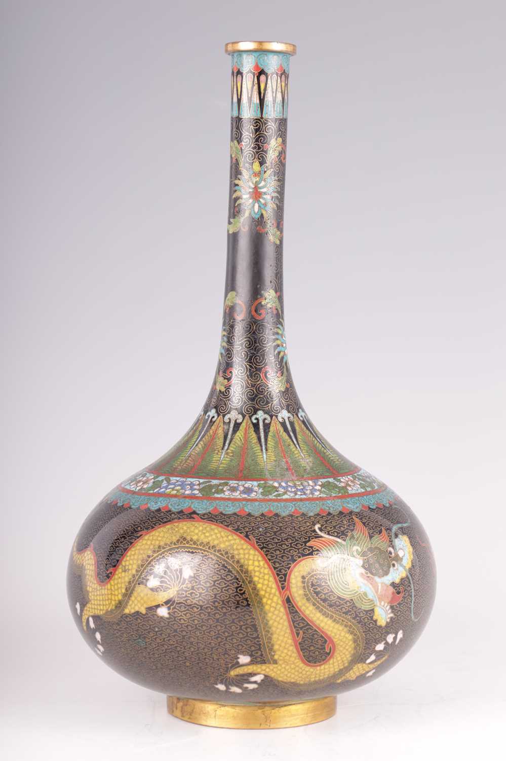 A 20TH CENTURY CHINESE CLOISONNE VASE - Image 5 of 7