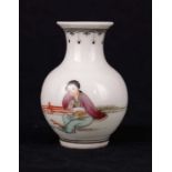 AN EARLY 20TH CENTURY CHINESE REPUBLIC MINIATURE CHINESE PORCELAIN VASE