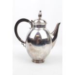 A Ovoid Silver Chester silver coffee jug with hinged cover, 18cm in Height, 1938 stamped SWIN,