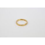 Ladies 22ct Gold Wedding band D Shaped. Size O. 3.4g total weight