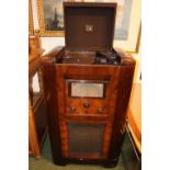 Fine Example HMV Model 661 Walnut cased Gramophone Serial No 211245 61cm in Width