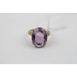 Large Ladies Oval Amethyst in 9ct Gold claw setting 5g total weight