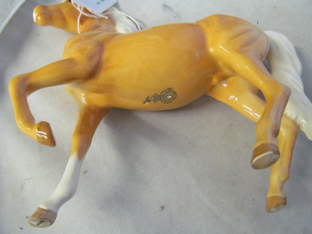 A Royal Doulton horse Welsh pony, another Palomino and a Beswick Mrs Rabbit and Bunnies - Image 3 of 5