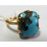 An 18ct gold ring set turquoise