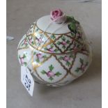 A Herend ‘Sevres Rose’ pattern lidded pot (rose s/a/f)