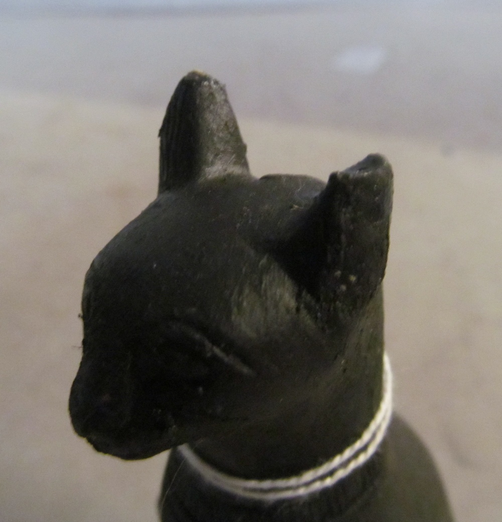 A pair of black Egyptian cat bookends (a/f) - Image 3 of 3