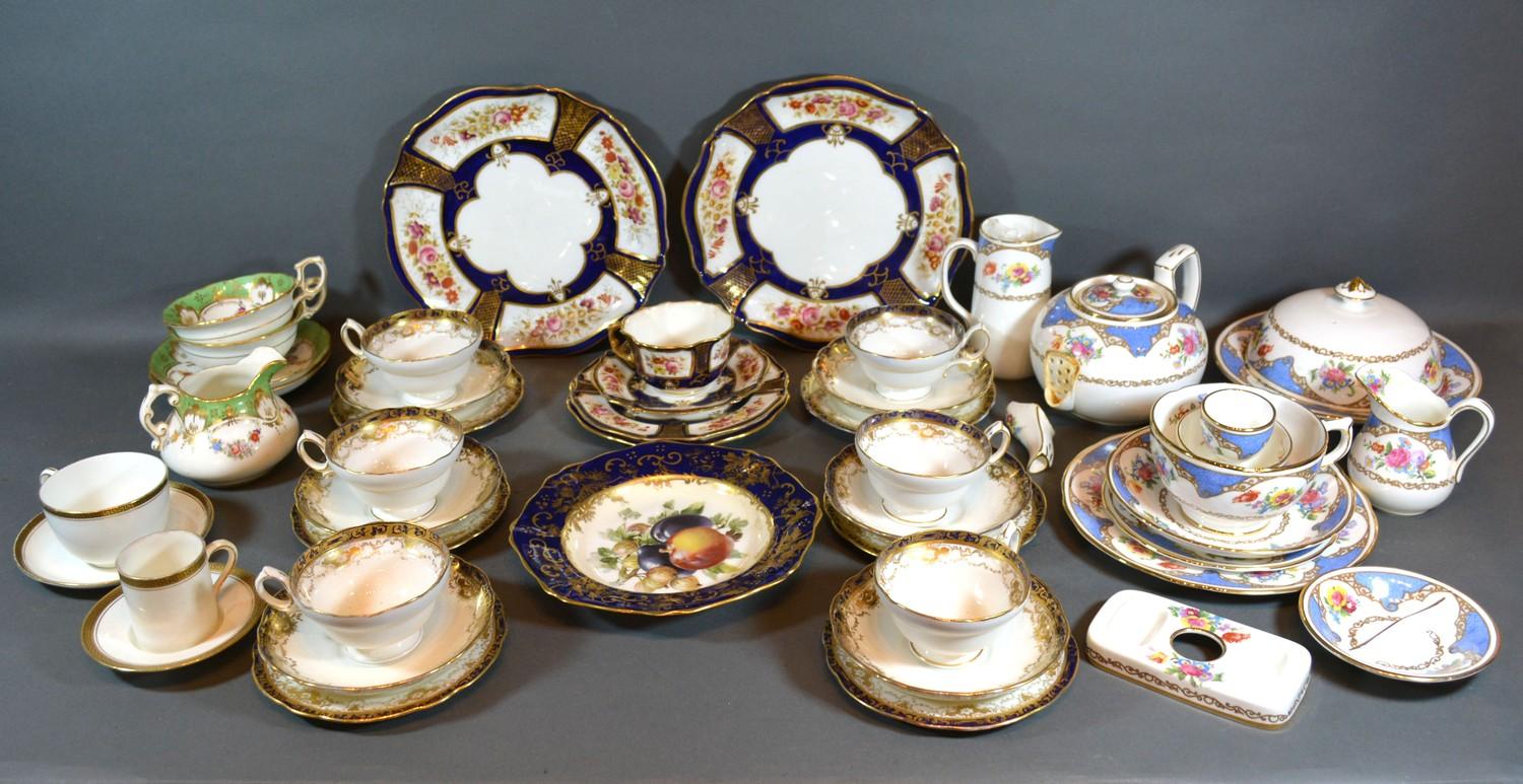 A Hammersley Breakfast Set together with other related ceramics