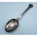 A Charles II London Silver Trefid Spoon with shaped handle and rat tail bowl, London 1683, maker's