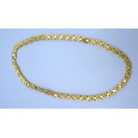 An 18ct Gold Heavy Linked Neck Chain 51 cms long, 116 gms