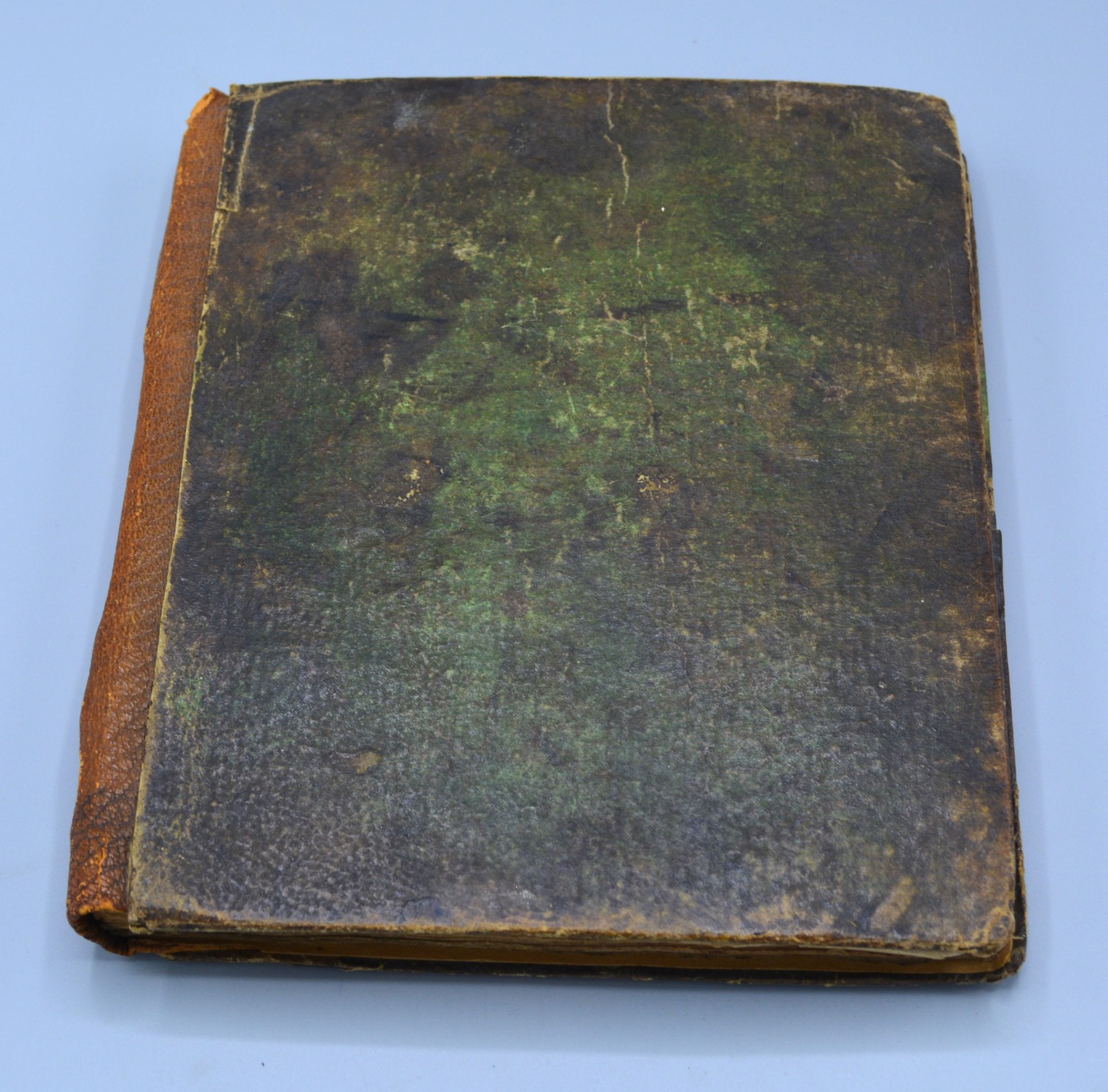 An Early handwritten cookbook containing many recipes dated 1780 - Image 5 of 5