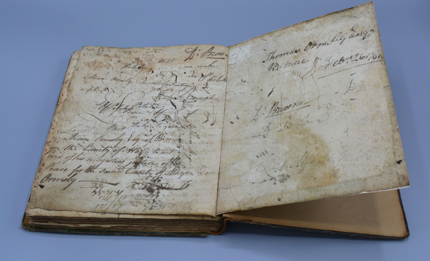 An Early handwritten cookbook containing many recipes dated 1780