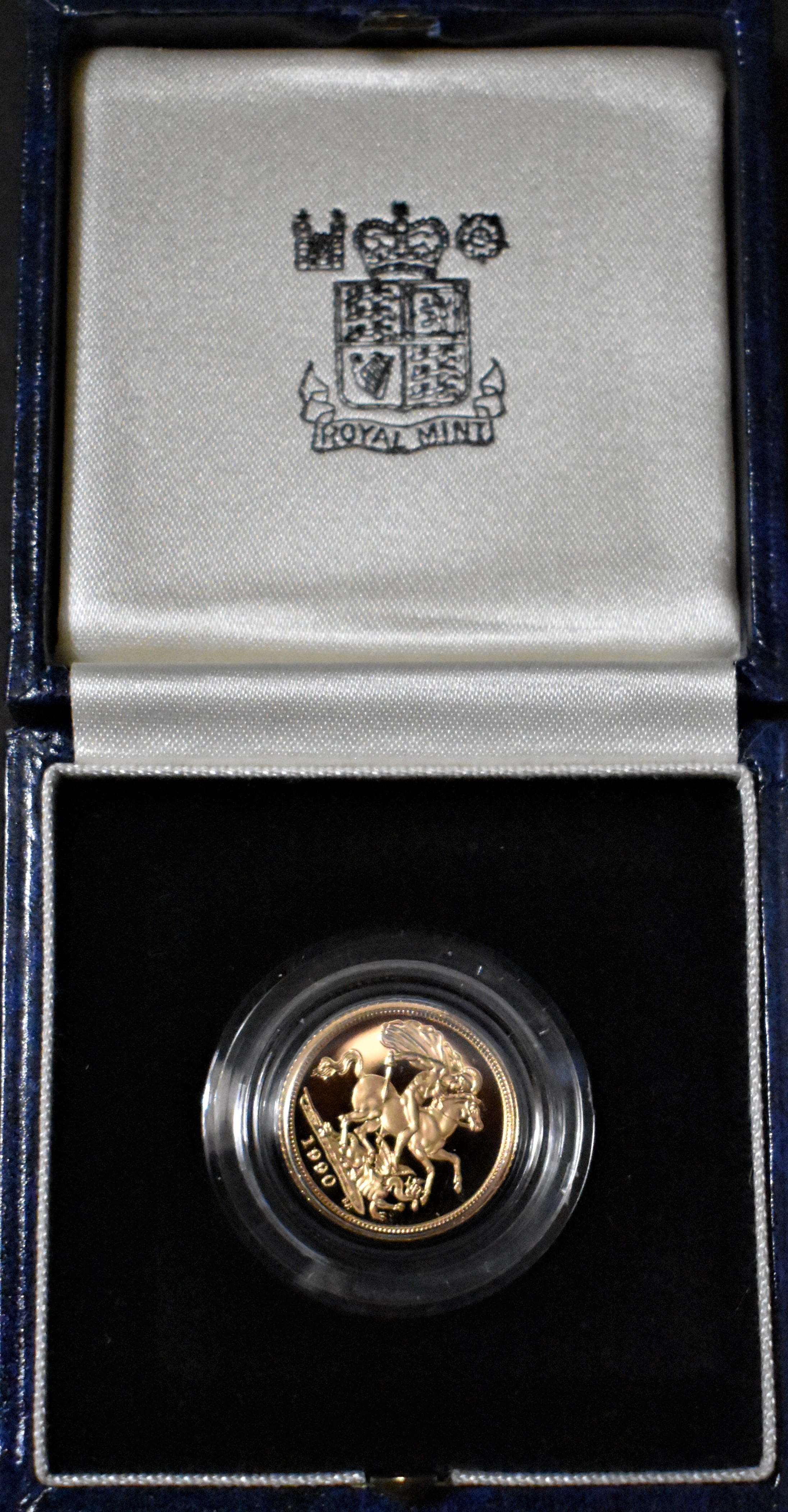 Gold Proof Half Sovereign 1990, Royal Mint 274 of 4231, Boxed with Certificate.