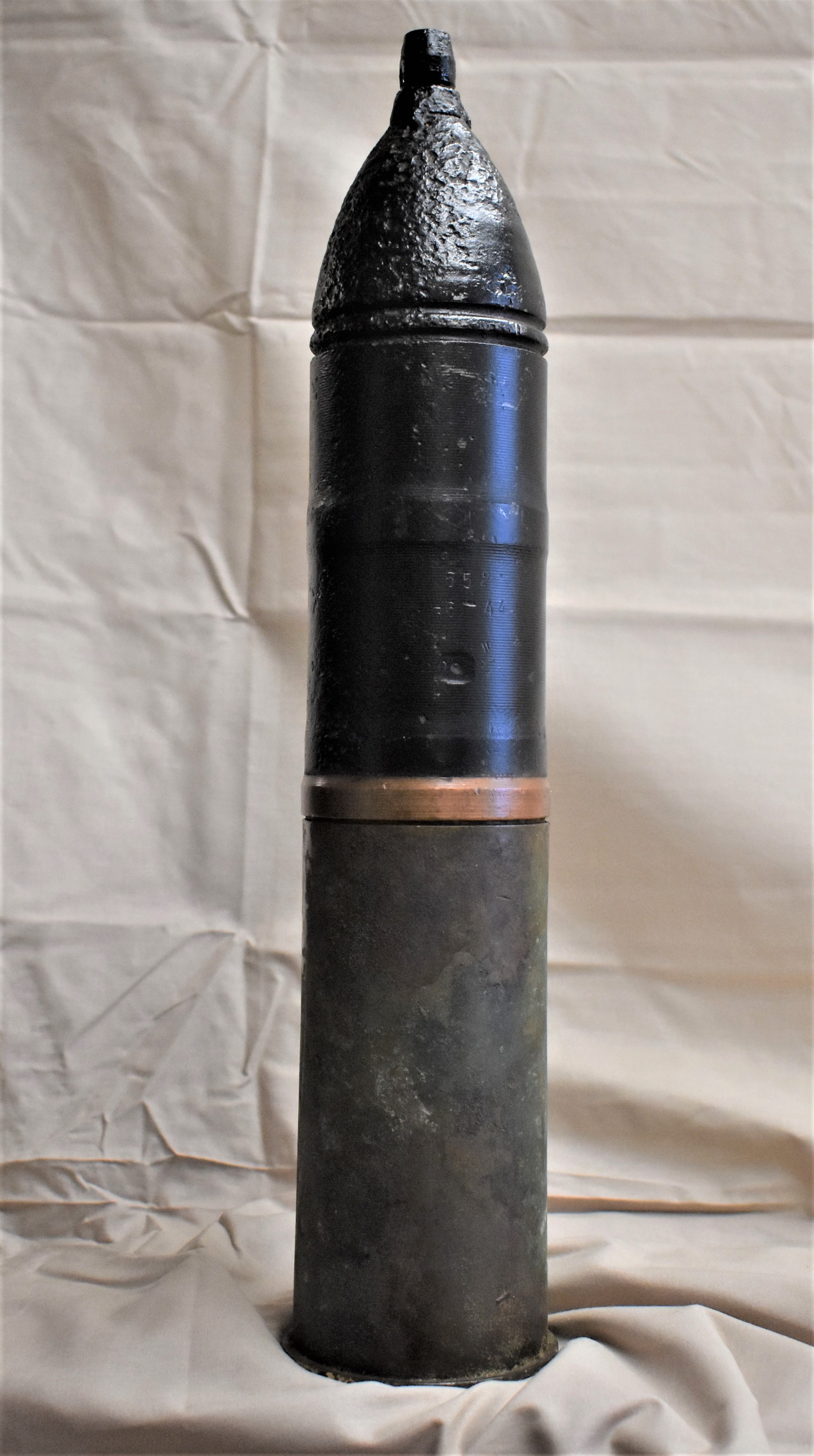 Russian WWII 76.2mm Hollow-Charge BR-353A high explosive anti-tank (HEAT) Round for the 1927