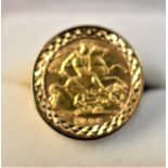 Gold 1908 Half Sovereign set into a 9ct Gold Ring (Gents sized) boxed, (10gm's)