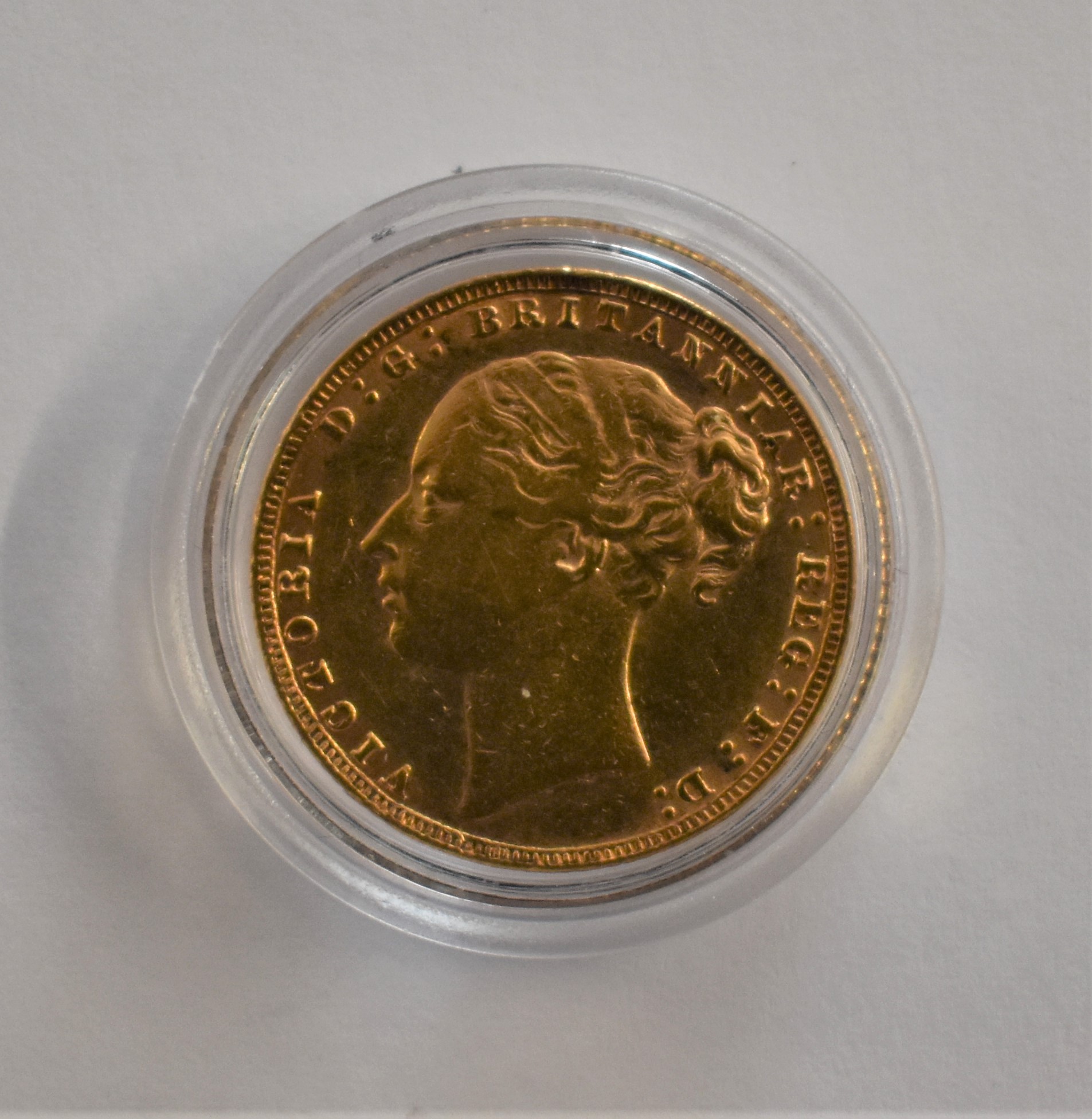 Gold 1876 Victoria Sovereign, AEF