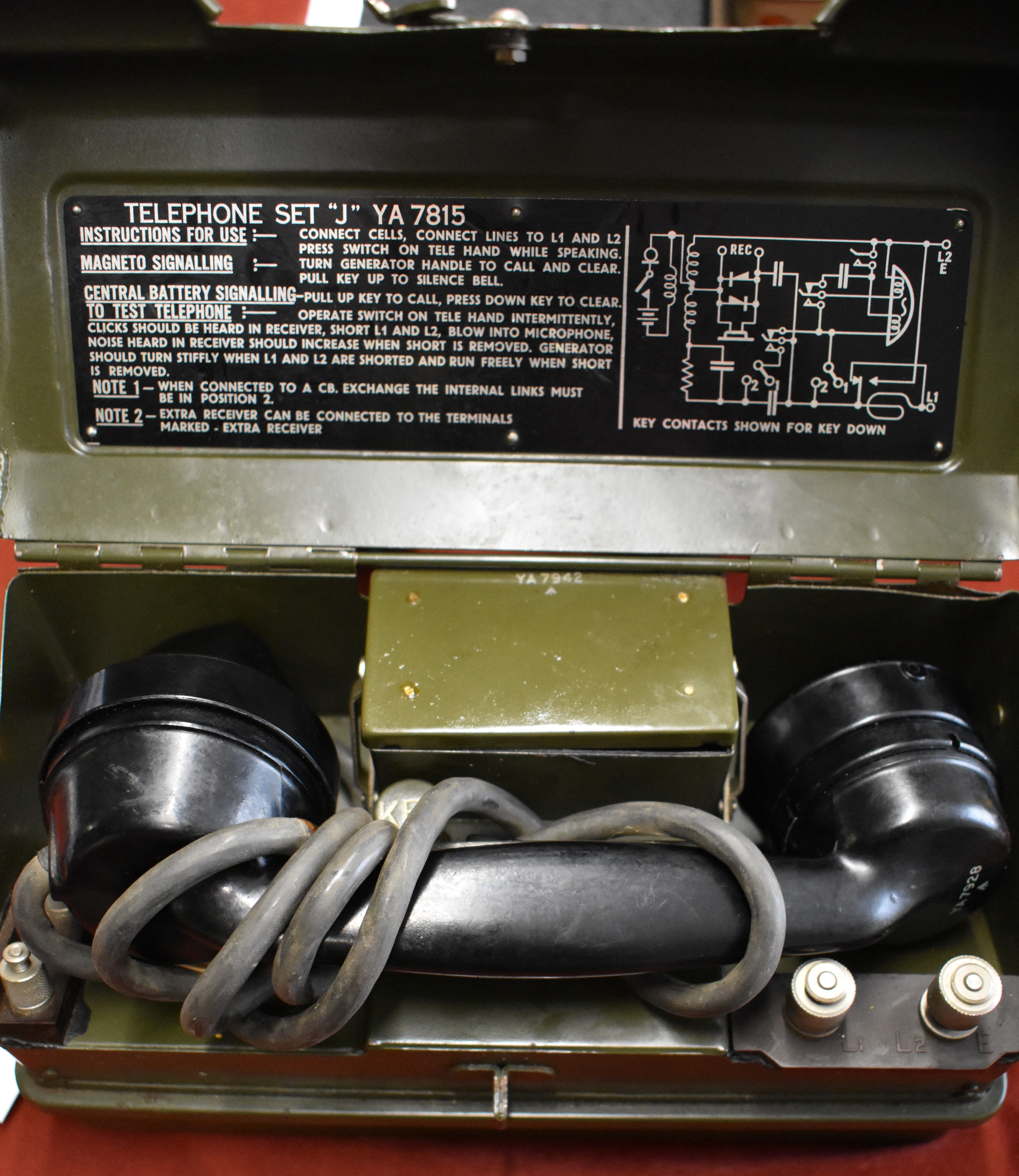 British 1945-1960 Army Line Equipment Field Telephone Set 'J'  YA7815, with original Exide 1 1/2