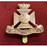 The Wiltshire Regiment WWI Cap Badge (Gilding-metal), slider