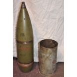 Russian WWII M1937 (M1-20 Howitzer 152mm Soviet Artillery round, Museum quality with near mint paint