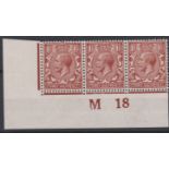 GB George V 1912 1 1/2d Brown M 18 strip of 3, 1 Stamp var. "Break in shading" N 18 (1) o