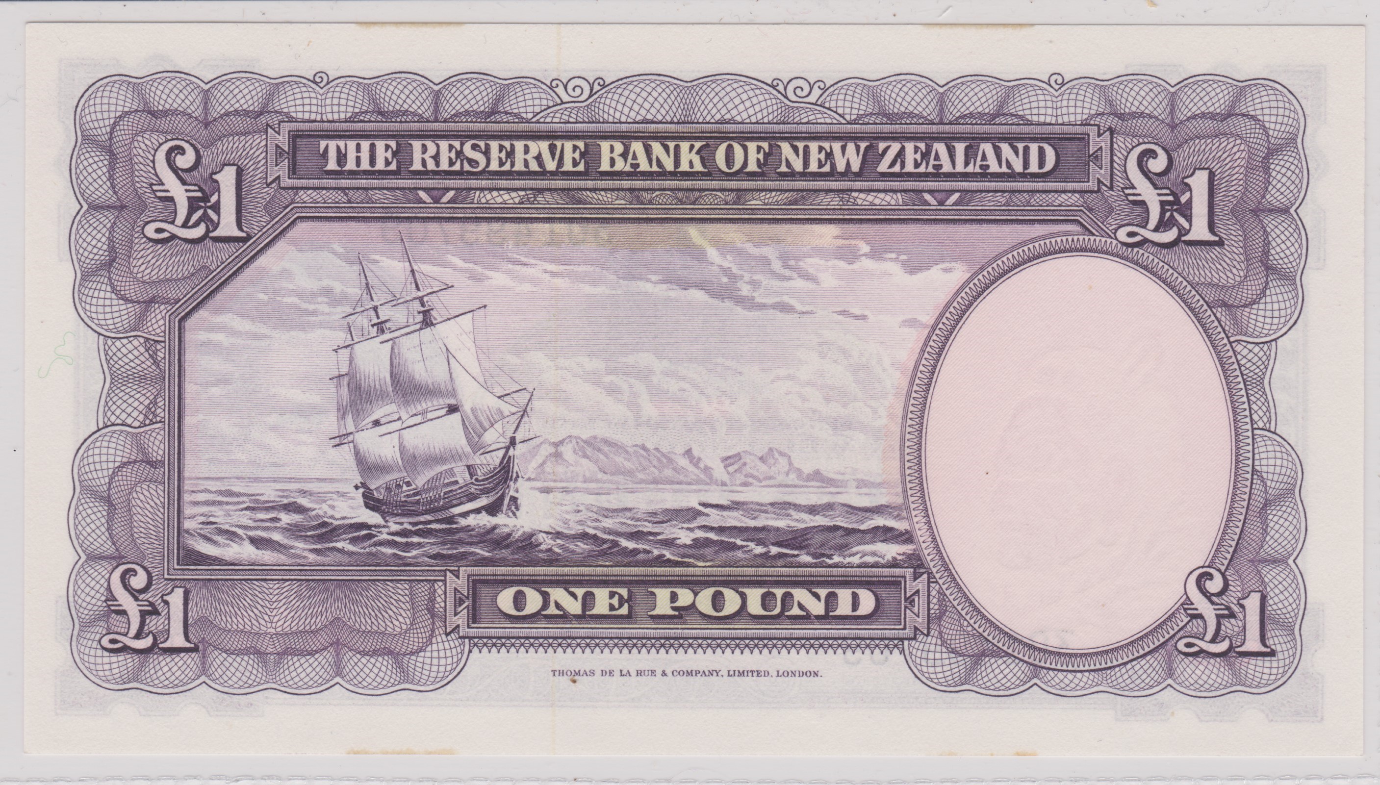 New Zealand 1956-67 (ND) One Pound Purple Captain Cook at right, Fleming P159c AUNC - Image 2 of 3