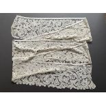 Victorian Taped Bobbin Lace, complete 2.8 meter length x 19cm deep