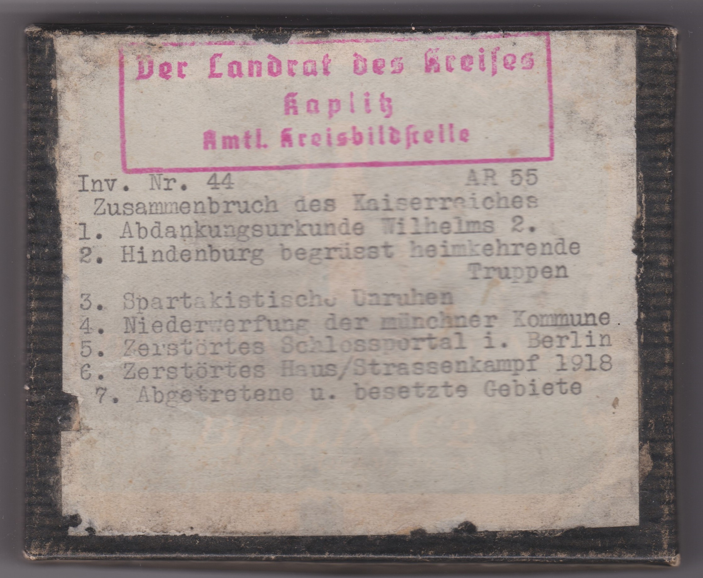 German 1938 box of Glass slides (5 slides out of 7 present) Series No. 44 by Dr Franz Stoedtner on