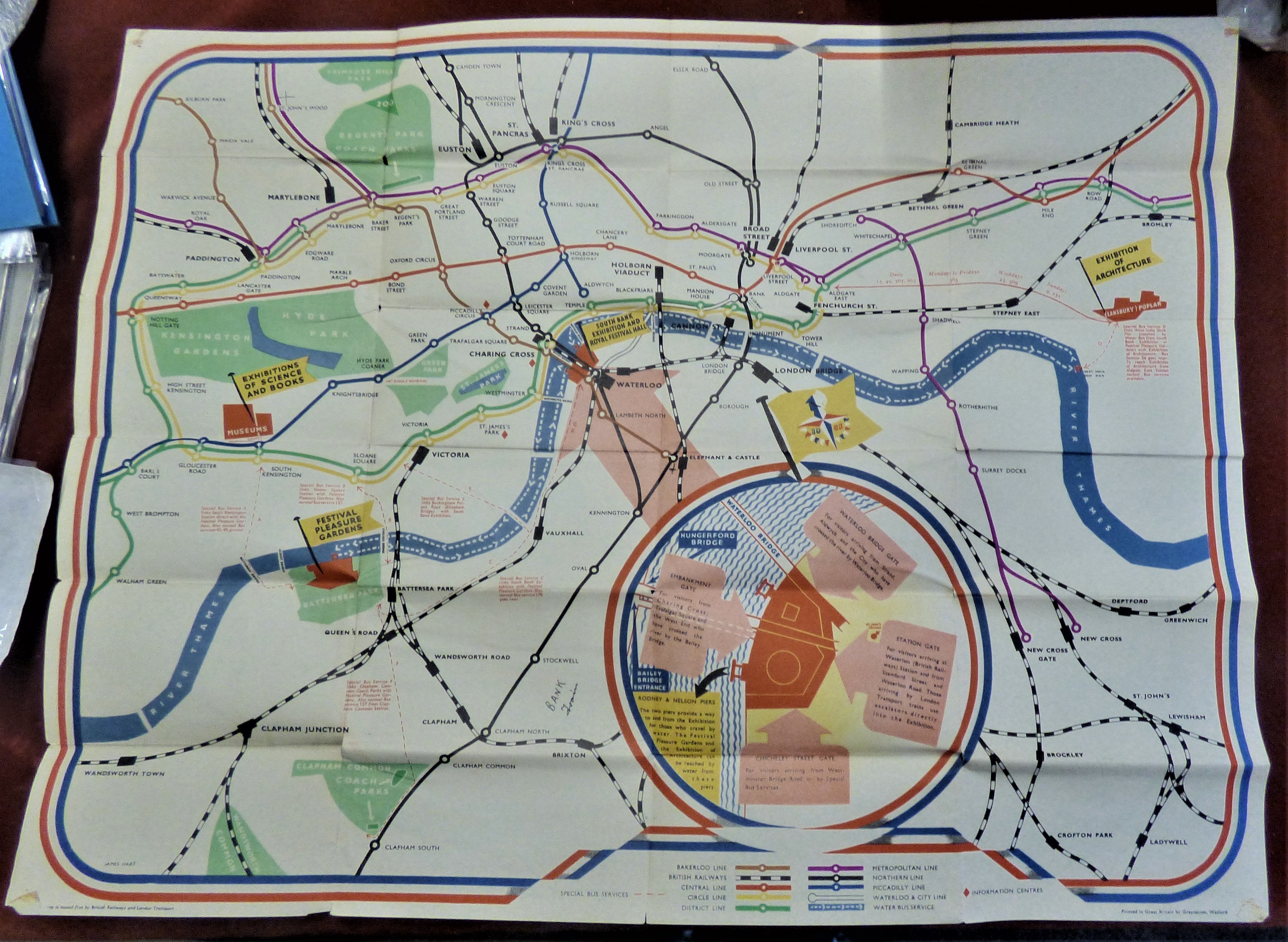 1951 Festival of Britain 'Welcome to London' London Transport and British folder Map together with - Image 4 of 5
