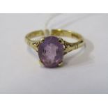 9ct YELLOW GOLD AMETHYST SOLITAIRE RING, Size N