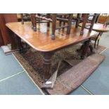 VICTORIAN MAHOGANY EXTENDING DINING TABLE, ribbed inverted baluster legs together with 4