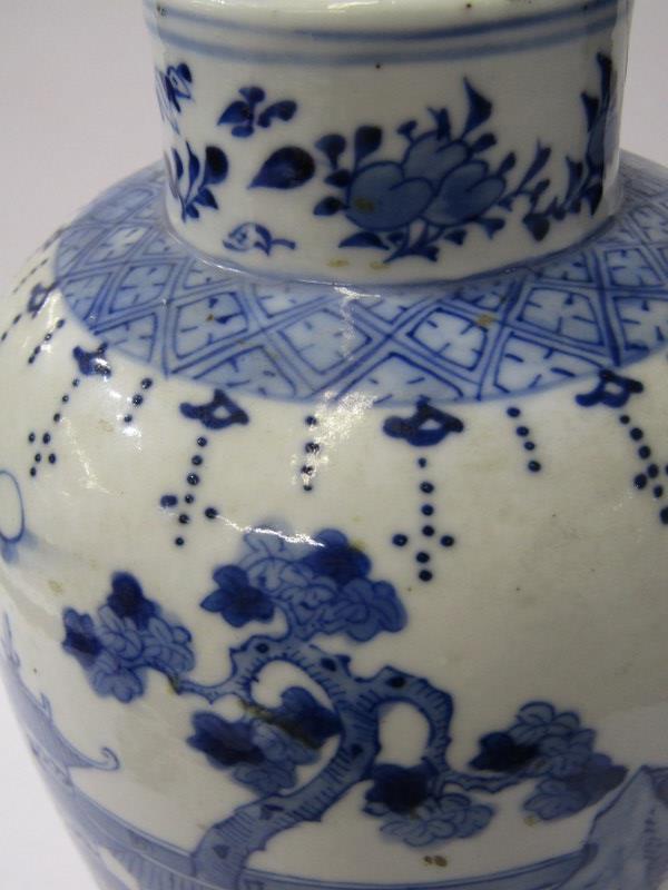 ORIENTAL CERAMICS, Kangxi underglaze blue inverted baluster 10" vase, decorated with Palace - Image 6 of 12