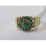 9ct YELLOW GOLD EMERALD & DIAMOND CLUSTER RING, size O/P