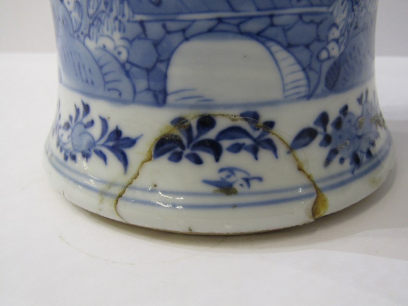 ORIENTAL CERAMICS, Kangxi underglaze blue inverted baluster 10" vase, decorated with Palace - Image 7 of 12