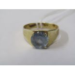 9ct YELLOW GOLD BLUE TOPAZ RING, Size O