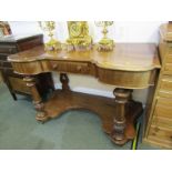 VICTORIAN MAHOGANY DRESSING TABLE, twin fluted column support open base dressing table, 48" width