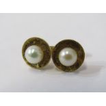 A PAIR OF 9ct YELLOW GOLD CULTURED PEARL EARRINGS
