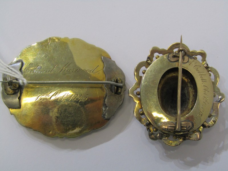 MOURNING JEWELLERY, 2 mourning brooches both yellow metal and black enamel, 1 set with seed pearl, 1 - Image 4 of 4