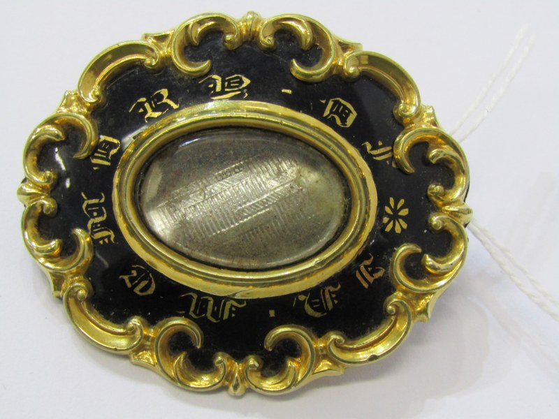 MOURNING JEWELLERY, 2 mourning brooches both yellow metal and black enamel, 1 set with seed pearl, 1 - Image 3 of 4