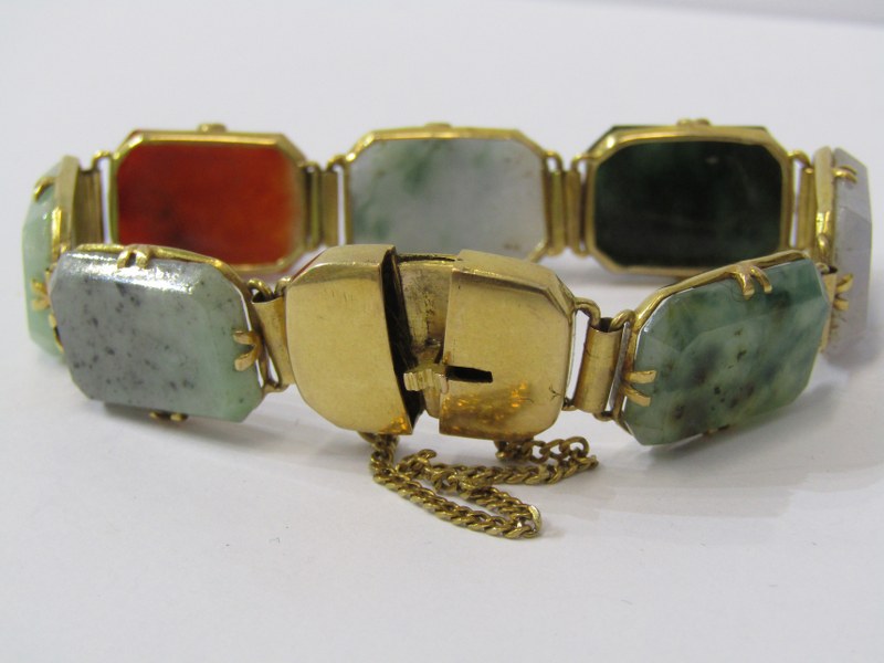 HIGH CARAT GOLD TESTS 18 MULTI COLOUR STONE, POSSIBLY JADE, BRACELET, total weight of