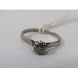 9CT WHITE GOLD DIAMOND SOLITAIRE STYLE RING, cluster of illusion set diamonds to give the appearance