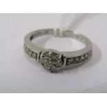 18CT WHITE GOLD DIAMOND CLUSTER RING, principal daisy style illusion set diamond cluster, further