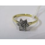 18ct YELLOW GOLD DIAMOND STAR CLUSTER RING, size N