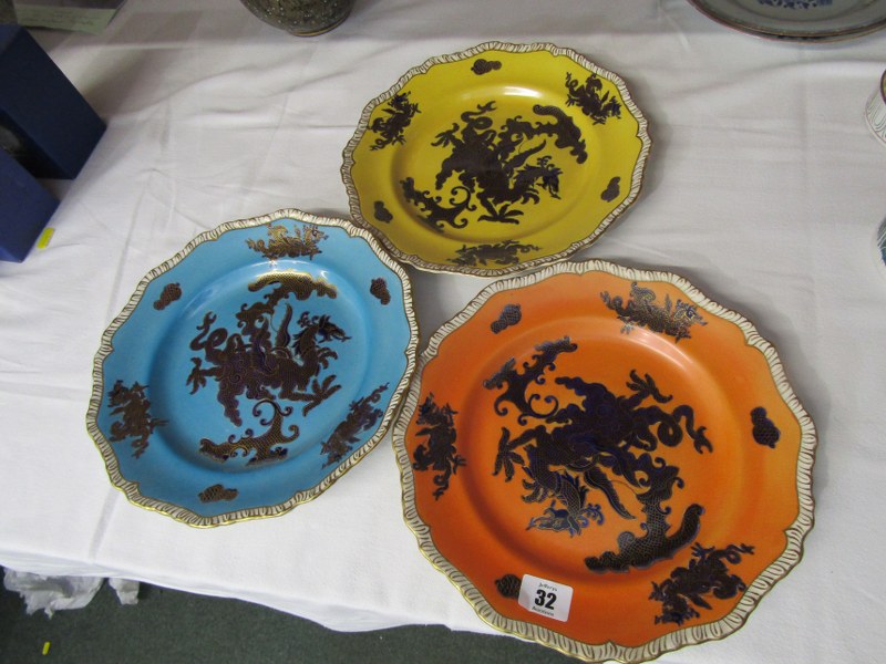 MASONS IRONSTONE, set of 3 "Gilt Dragon" pattern 10.5" dia wall plates of various ground colours