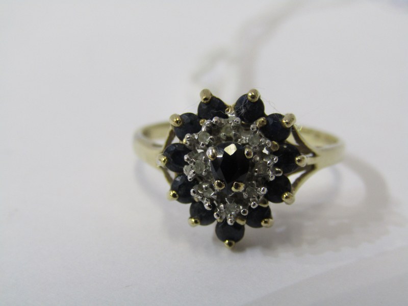 9ct YELLOW GOLD SAPPHIRE & DIAMOND CLUSTER RING, size P - Image 2 of 6